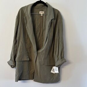 Green Relaxed Fit Blazer with Notched Lapels
